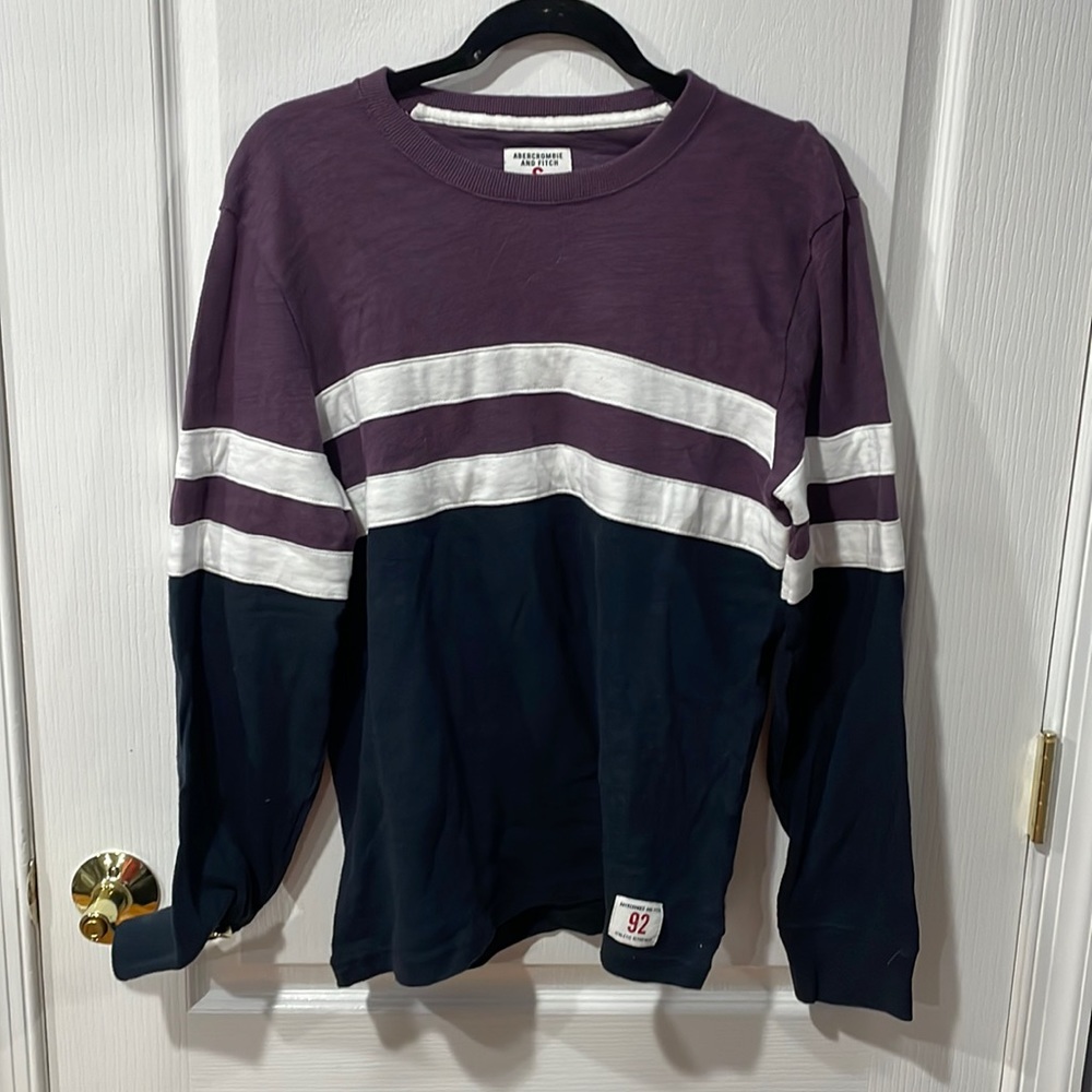 Abercrombie & Fitch Crew Neck
